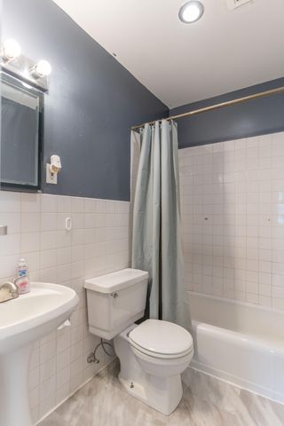 411 SHUMATE AVE, Moberly, MO 65270