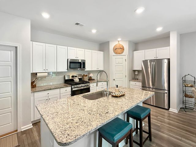 275 Leaflet Loop, Pawleys Island, SC 29585