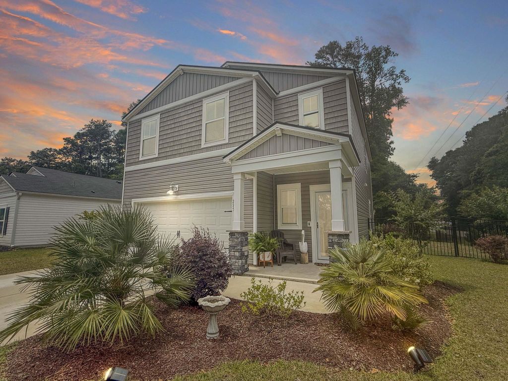 275 Leaflet Loop, Pawleys Island, SC 29585