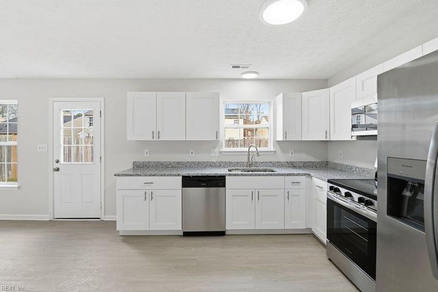 705 Princess CT, Newport News, VA 23608