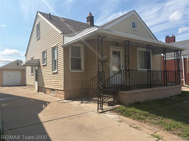 6055 Kendal Street, Dearborn, MI 48126