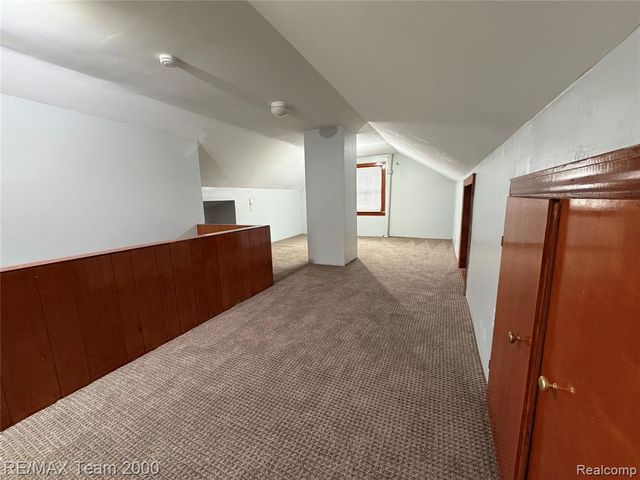 6055 Kendal Street, Dearborn, MI 48126