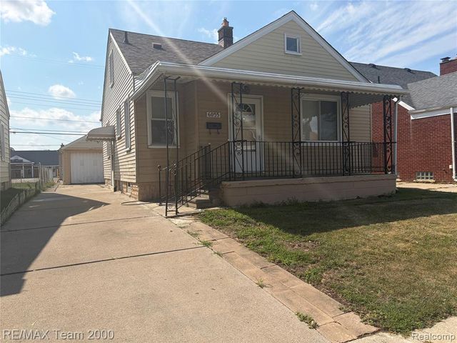 6055 Kendal Street, Dearborn, MI 48126