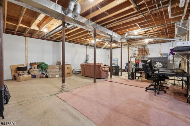 64 Fords Rd, Randolph Twp., NJ 07869