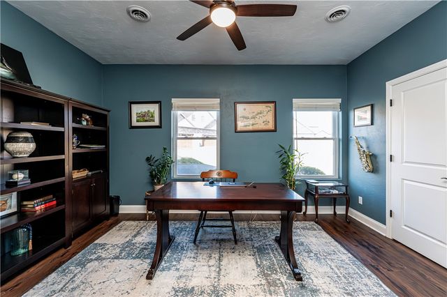 1207 Bellfield Ct, Salem Twp, PA 15601