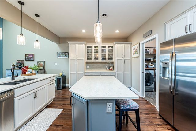 1207 Bellfield Ct, Salem Twp, PA 15601