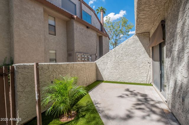 2040 S LONGMORE Street 49, Mesa, AZ 85202