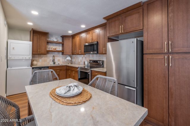 2040 S LONGMORE Street 49, Mesa, AZ 85202