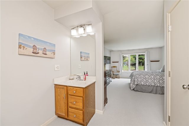 31 Hill Creek Road, Penfield, NY 14625