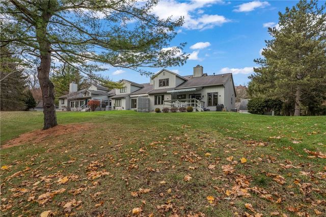 31 Hill Creek Road, Penfield, NY 14625