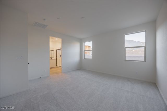 119 Silver Run Lane, Las Vegas, NV 89138