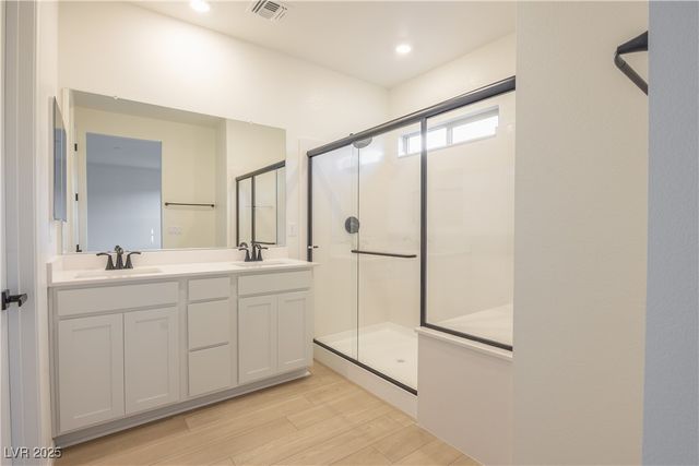 119 Silver Run Lane, Las Vegas, NV 89138