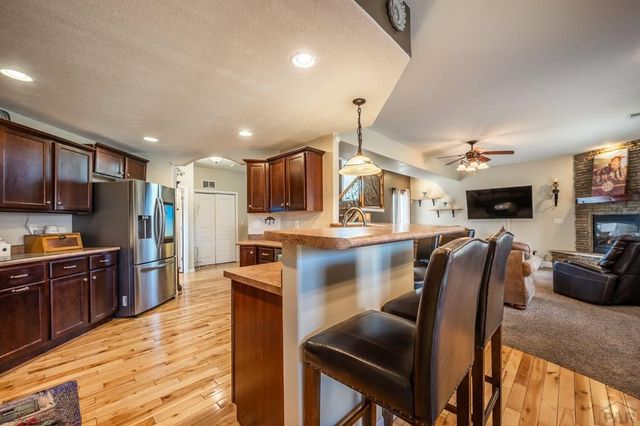 5078 Hummingbird Ct, Pueblo, CO 81008
