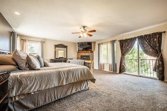 5078 Hummingbird Ct, Pueblo, CO 81008