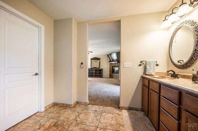 5078 Hummingbird Ct, Pueblo, CO 81008