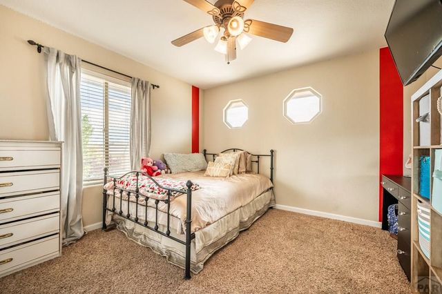 5078 Hummingbird Ct, Pueblo, CO 81008