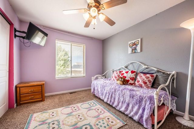 5078 Hummingbird Ct, Pueblo, CO 81008