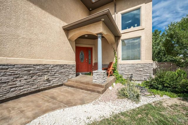 5078 Hummingbird Ct, Pueblo, CO 81008