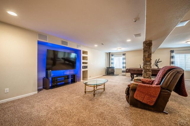 5078 Hummingbird Ct, Pueblo, CO 81008