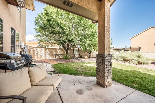 5078 Hummingbird Ct, Pueblo, CO 81008