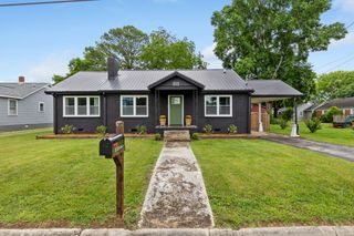 515 S Cedar Ln, Pulaski, TN 38478