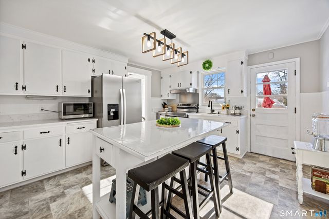 145 Fort Hale Road, New Haven, CT 06512