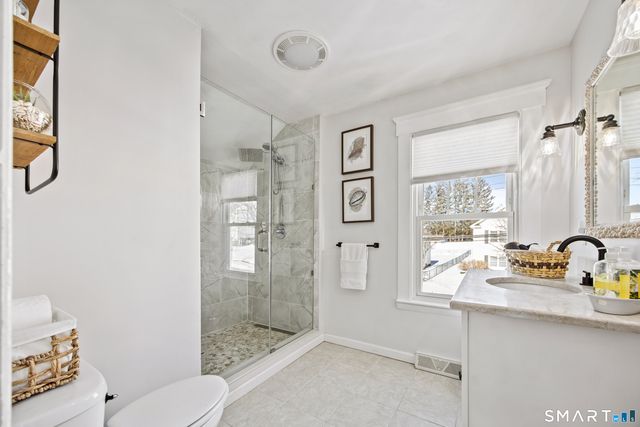 145 Fort Hale Road, New Haven, CT 06512