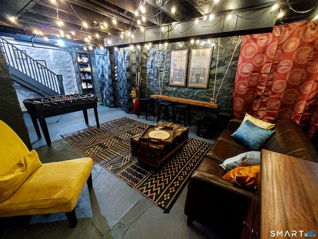 145 Fort Hale Road, New Haven, CT 06512