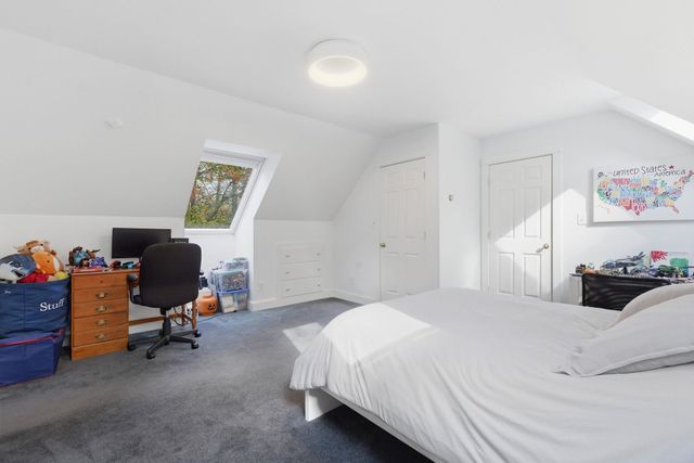 22 New Road, North Hampton, NH 03862