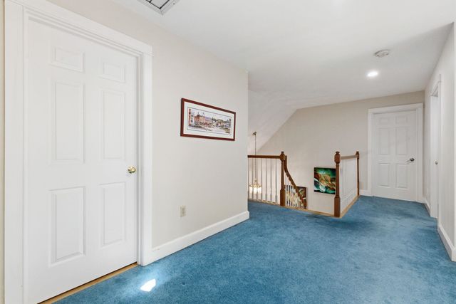 22 New Road, North Hampton, NH 03862