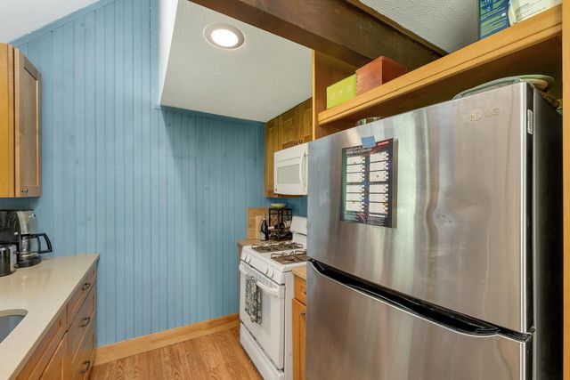 28 Cold Spring Road, Thornton, NH 03825