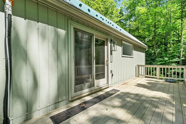 28 Cold Spring Road, Thornton, NH 03825