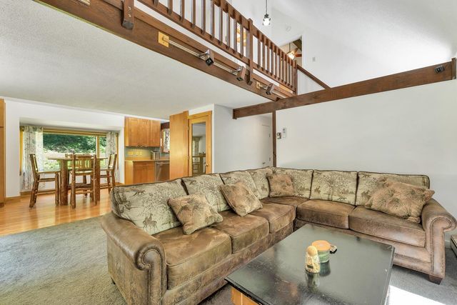 28 Cold Spring Road, Thornton, NH 03825