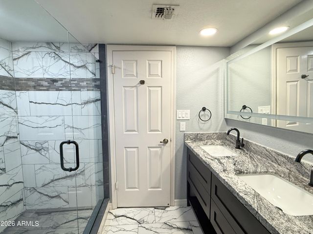 1211 N Miller Road 148, Scottsdale, AZ 85257
