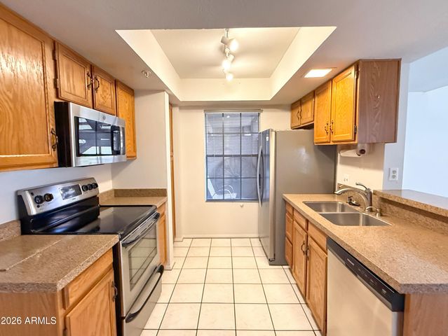 1211 N Miller Road 148, Scottsdale, AZ 85257