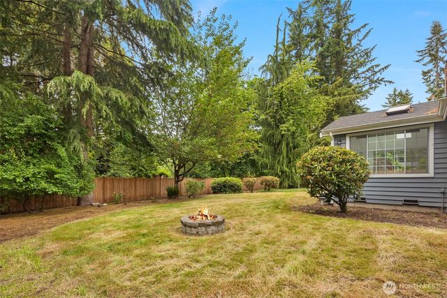 18913 136th Avenue NE, Woodinville, WA 98072