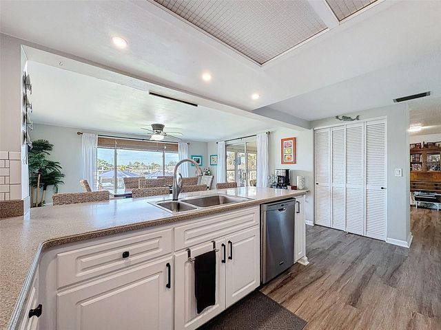 6521 LEESIDE ISLE, Hudson, FL 34667