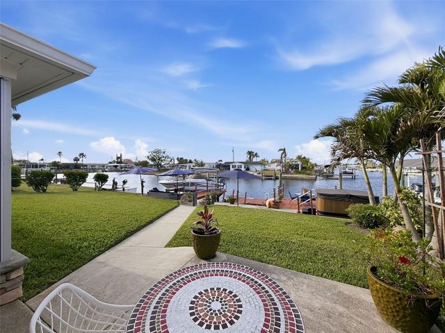 6521 LEESIDE ISLE, Hudson, FL 34667