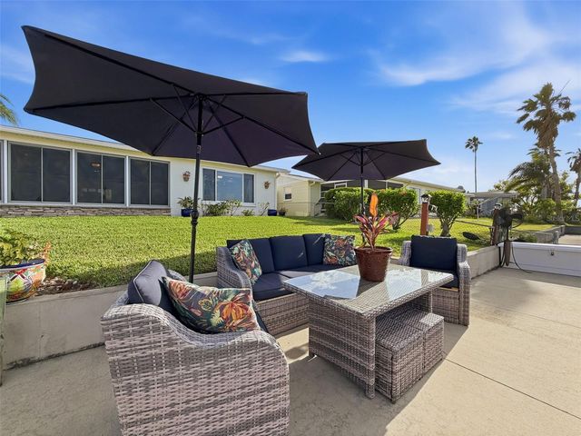 6521 LEESIDE ISLE, Hudson, FL 34667