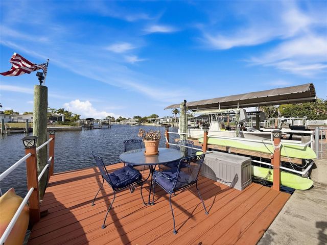 6521 LEESIDE ISLE, Hudson, FL 34667