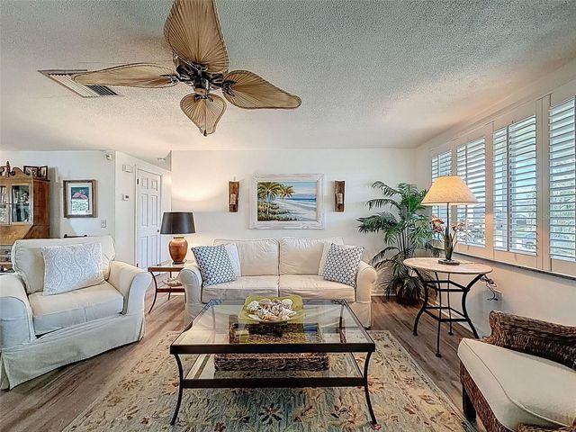 6521 LEESIDE ISLE, Hudson, FL 34667