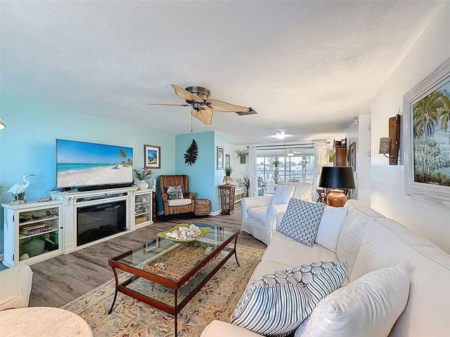 6521 LEESIDE ISLE, Hudson, FL 34667