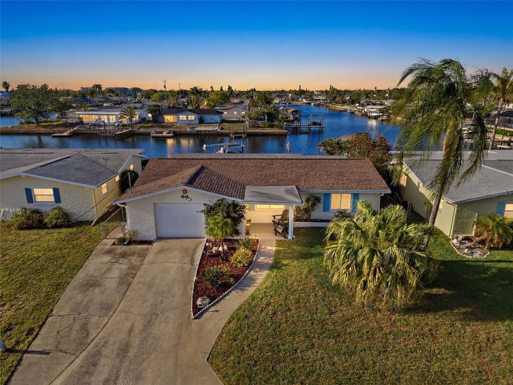 6521 LEESIDE ISLE, Hudson, FL 34667