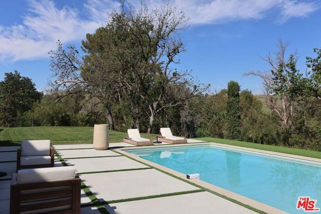 5831 Fitzpatrick Road, Hidden Hills, CA 91302