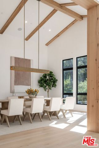 5831 Fitzpatrick Road, Hidden Hills, CA 91302