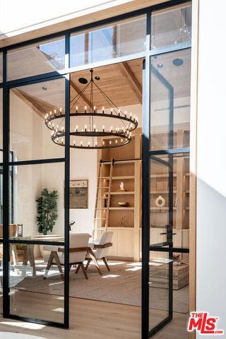 5831 Fitzpatrick Road, Hidden Hills, CA 91302