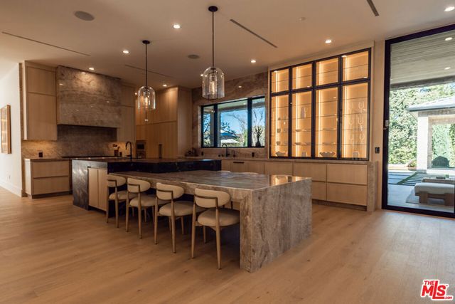 5831 Fitzpatrick Road, Hidden Hills, CA 91302