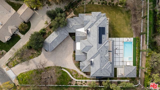 5831 Fitzpatrick Road, Hidden Hills, CA 91302