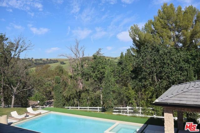 5831 Fitzpatrick Road, Hidden Hills, CA 91302