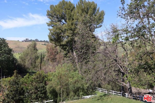 5831 Fitzpatrick Road, Hidden Hills, CA 91302